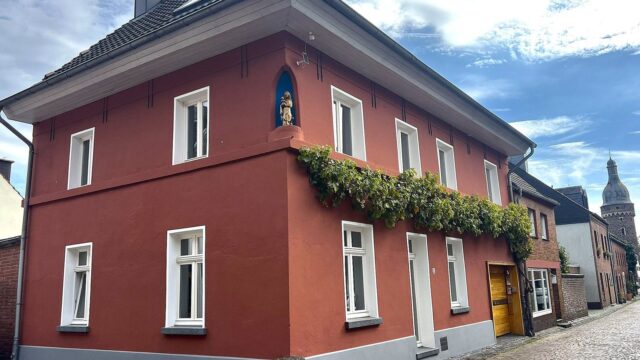 Ferienwohnung-zons22-tiny-loft-09-dormagen-zons-denkmal-aussenansicht