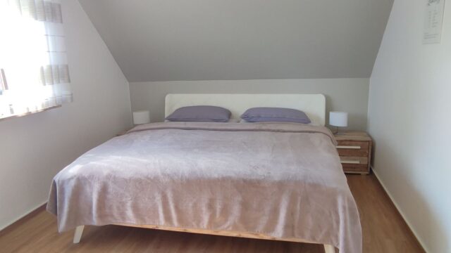 ferienhaus-nordseetraum-05-schlafzimmer