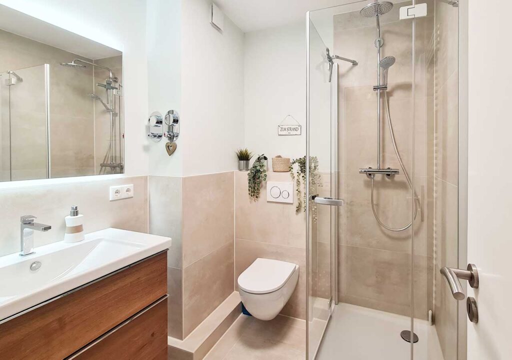 frisch-saniertes-Badezimmer