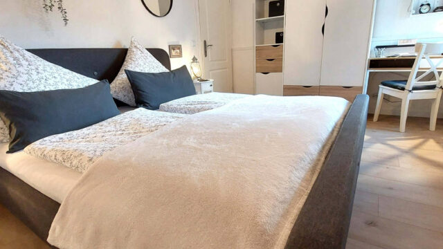 04_Schlafzimmer